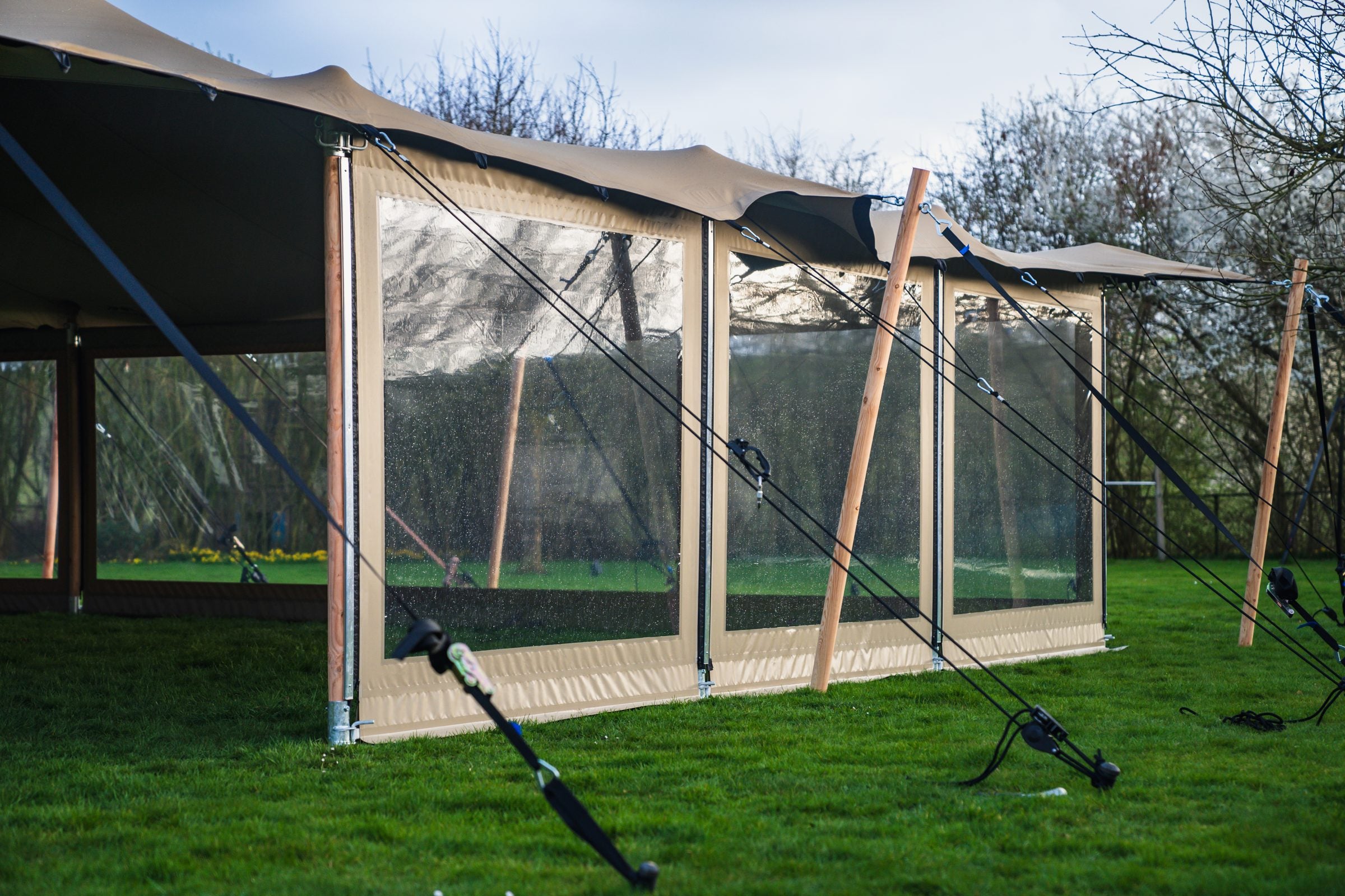 Sidewall panels with panoramic windows
