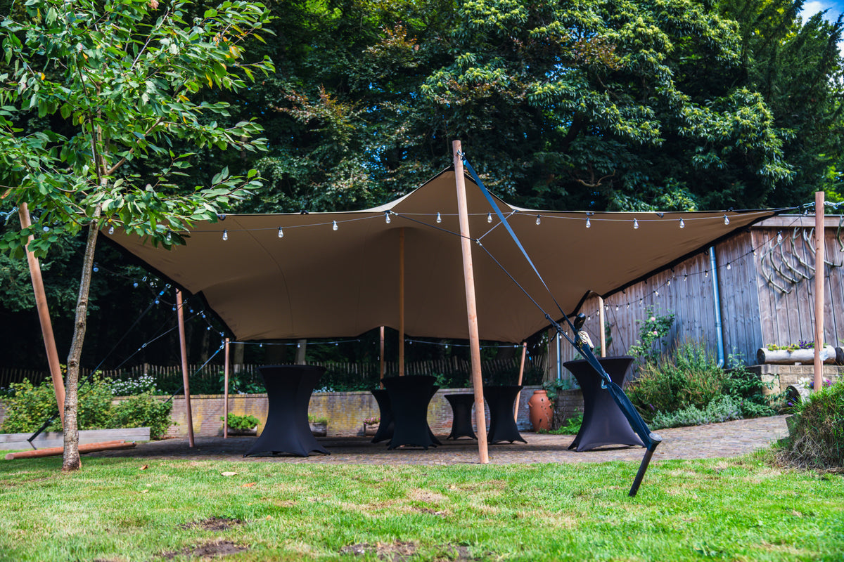 Stretch tent or bedouin tent? What it is and how it works